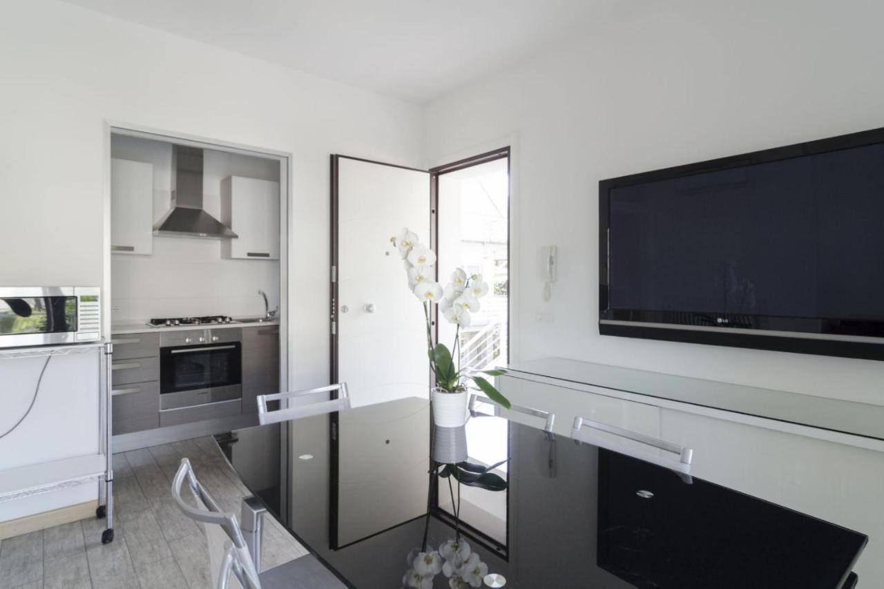 Appartamenti Federica Milano Marittima Exterior foto