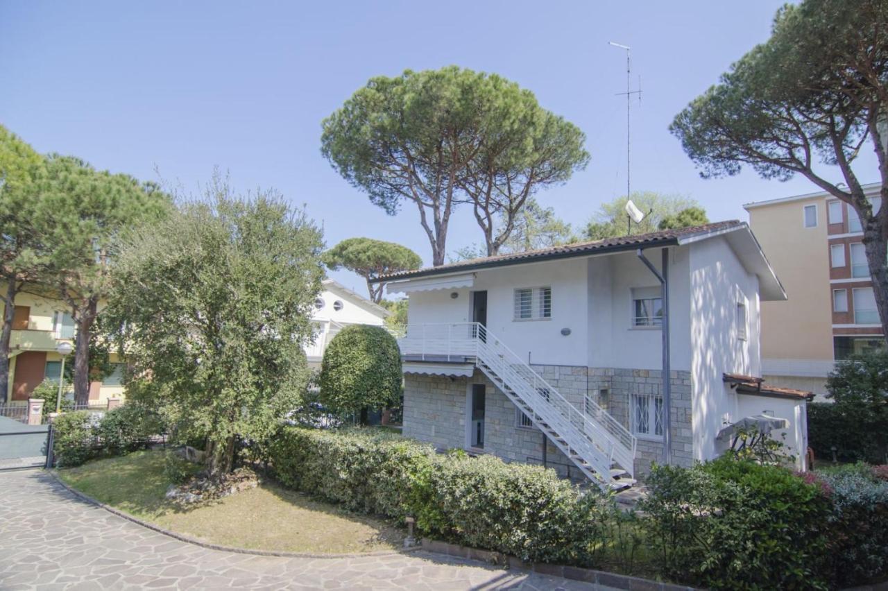 Appartamenti Federica Milano Marittima Exterior foto